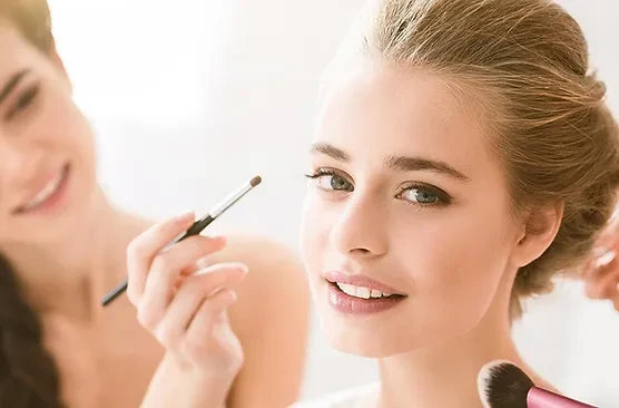 professional makeup courses in Dubai