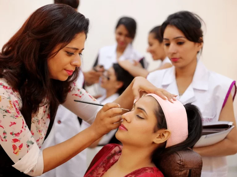 beautician courses in dubai